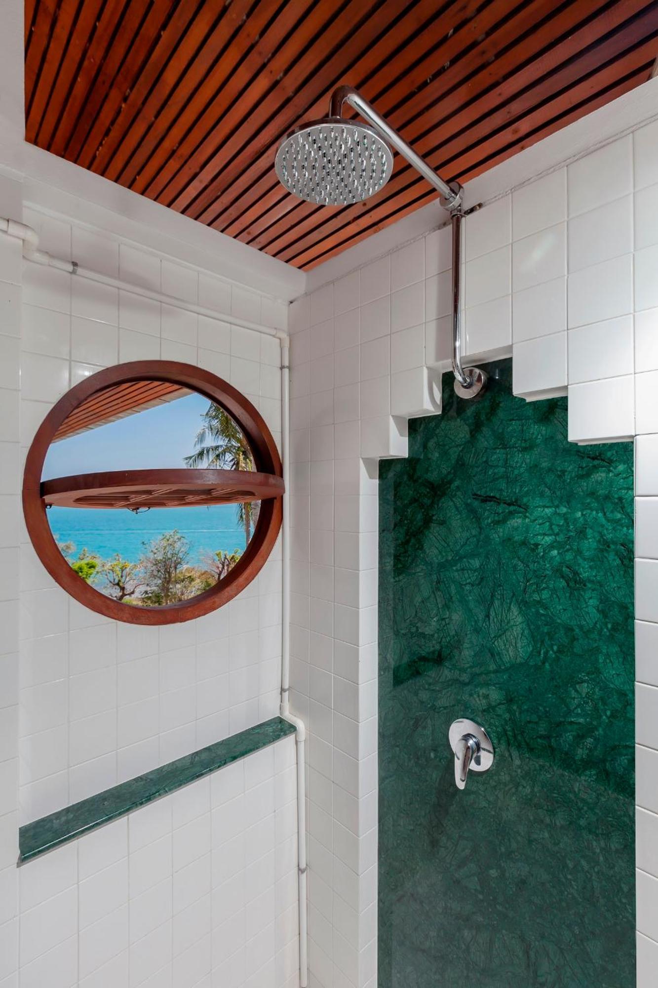 Baan Khunying - Secluded Phuket Beachfront Villa Rawai Экстерьер фото