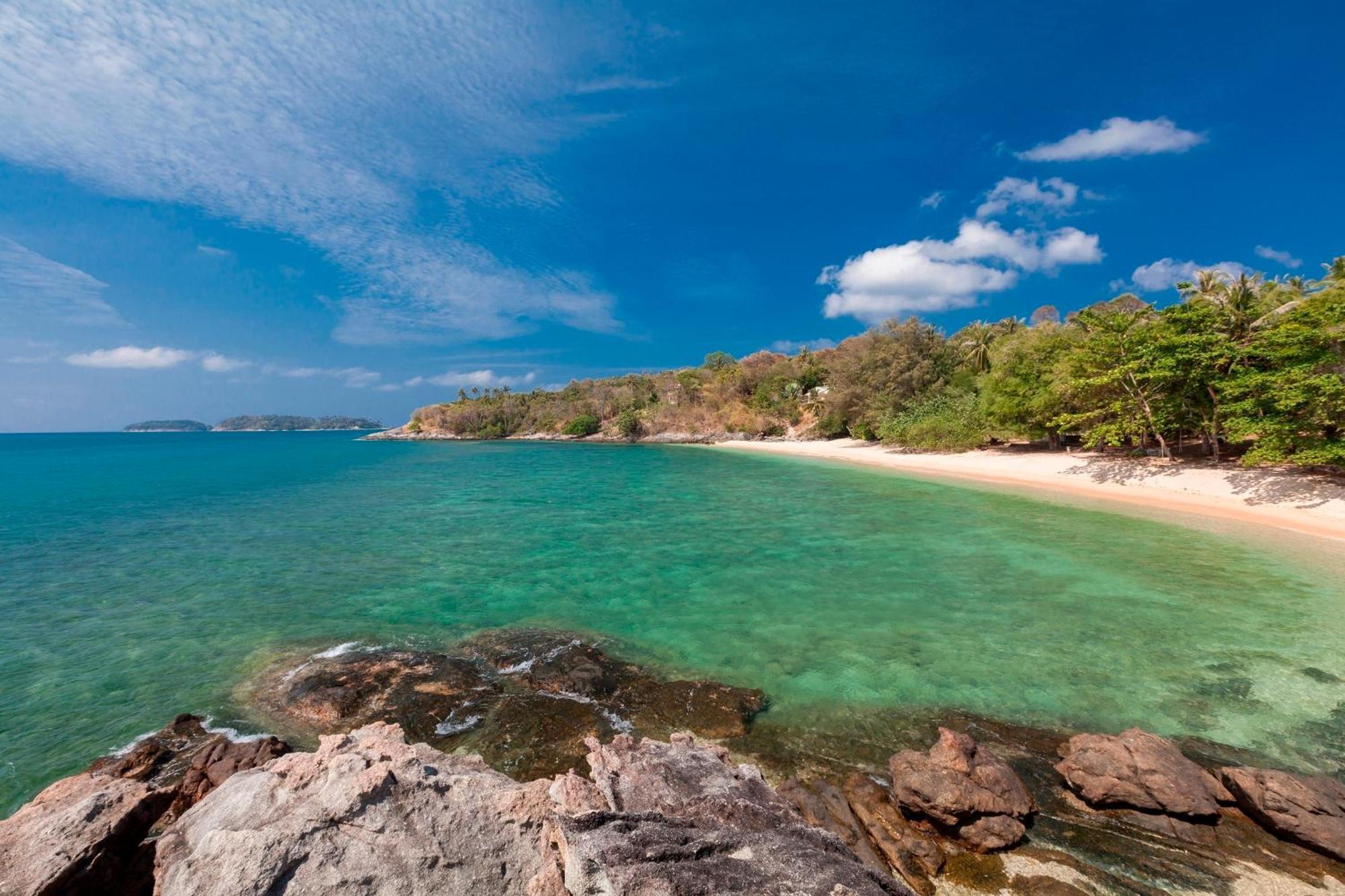 Baan Khunying - Secluded Phuket Beachfront Villa Rawai Экстерьер фото